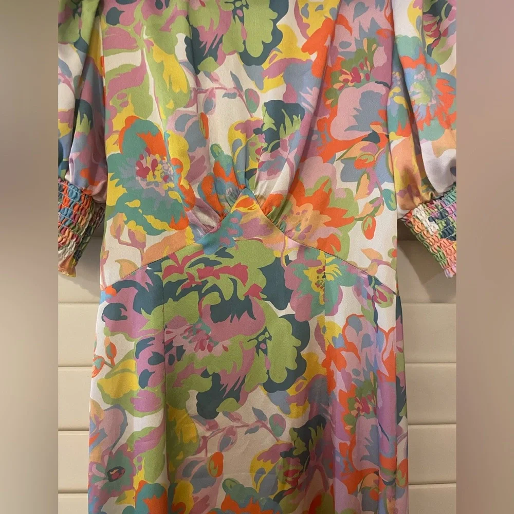 Never Fully Dressed Blossom short sleeved multi color dress - Picture 4 of 7